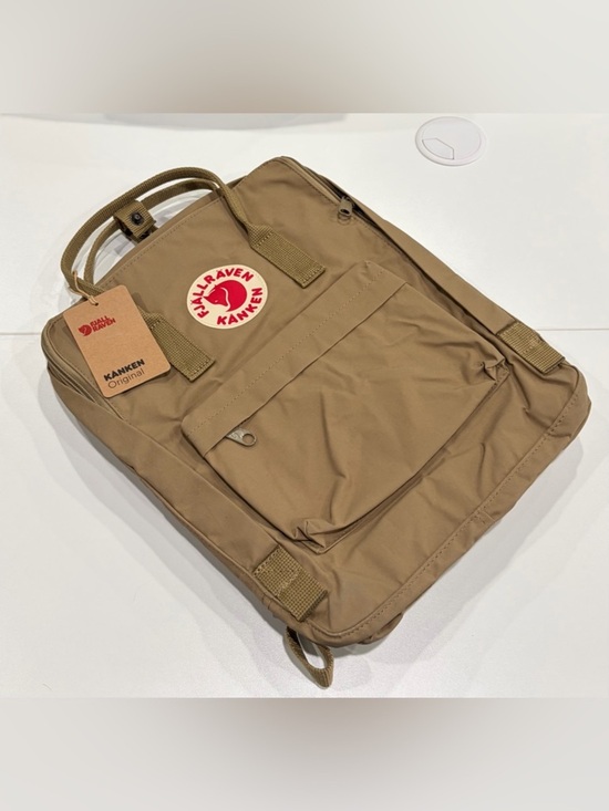 Fjallraven Kanken Backpack Daypack Adult 16L Convertible Bag NWT Tan Clay main image 7